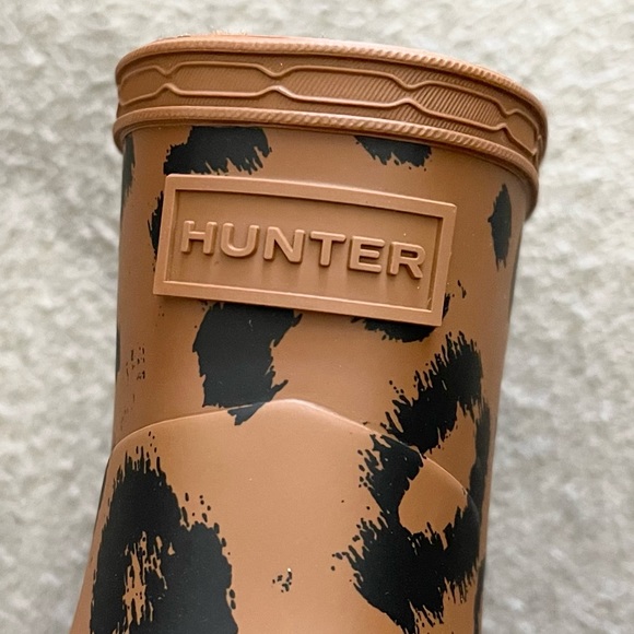 Hunter Original Leopard Print Refined Low Heel Wellies - Picture 15 of 16